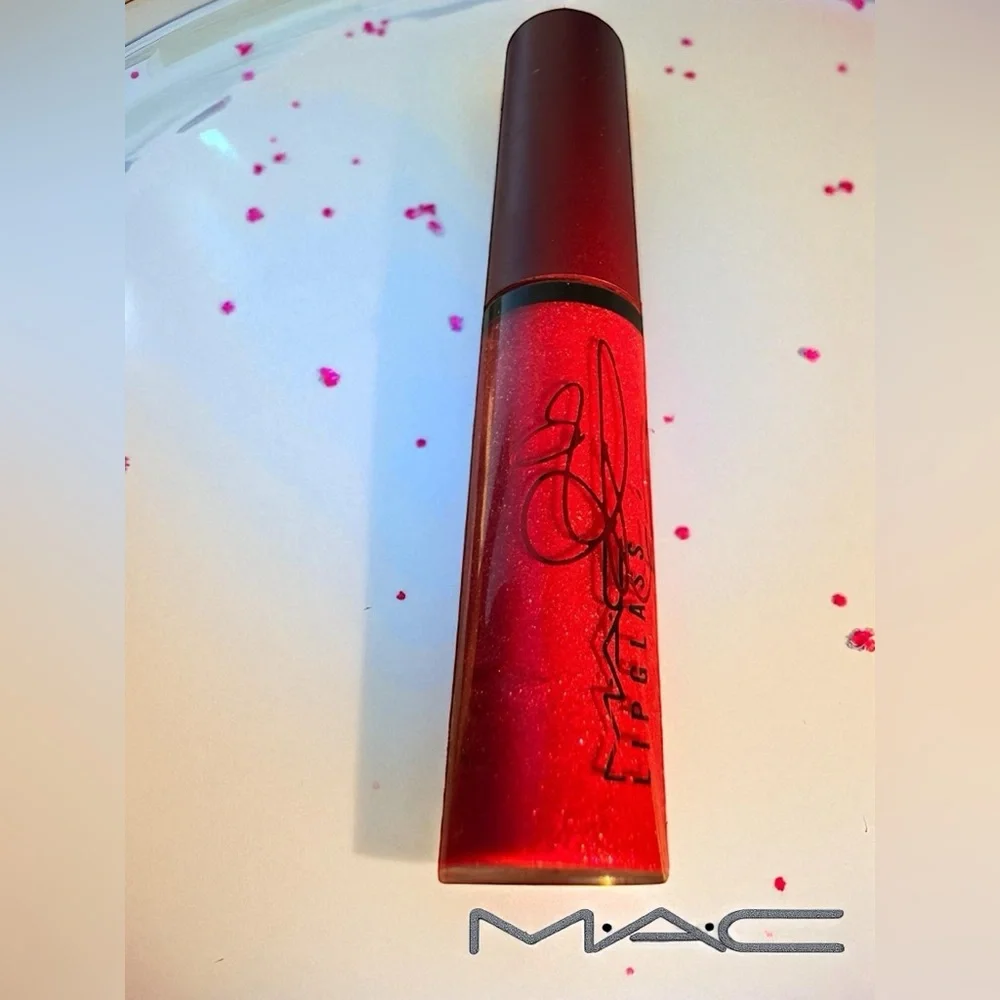 MAC Cosmetics mac viva